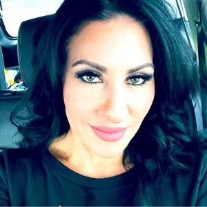 Meet your Posher, Rachelle